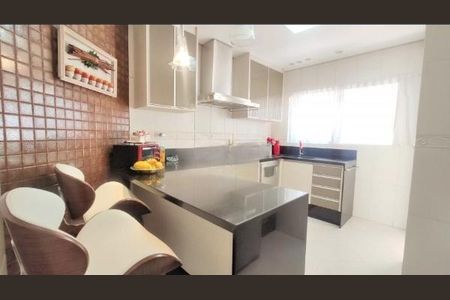 Casa à venda com 476m², 5 quartos e 4 vagas