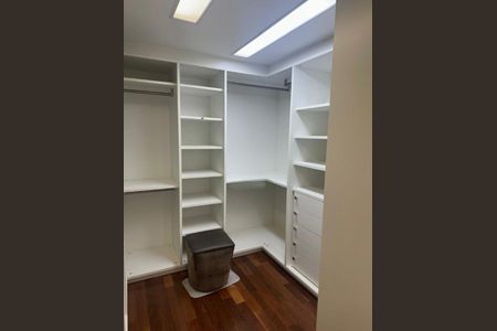 Apartamento à venda com 337m², 3 quartos e 4 vagas