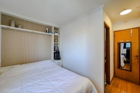 Apartamento à venda com 82m², 4 quartos e 2 vagasSuíte