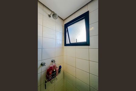 Apartamento à venda com 82m², 4 quartos e 2 vagasBanheiro