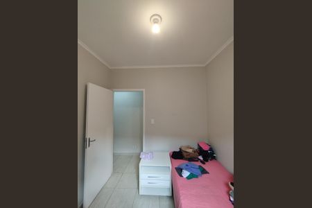 Casa à venda com 150m², 5 quartos e 2 vagas Casa à venda com 150m², 5 quartos e 2 vagasCasa 1 Quarto 1