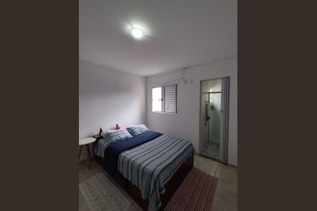 Casa à venda com 150m², 5 quartos e 2 vagas Casa à venda com 150m², 5 quartos e 2 vagasCasa 1 Suíte