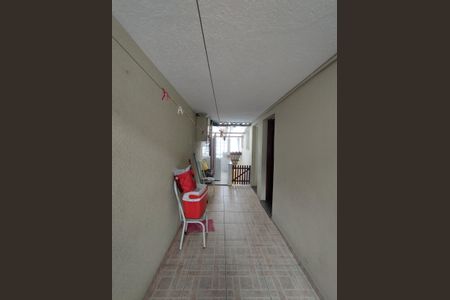 Casa à venda com 150m², 5 quartos e 2 vagas Casa à venda com 150m², 5 quartos e 2 vagasQuintal