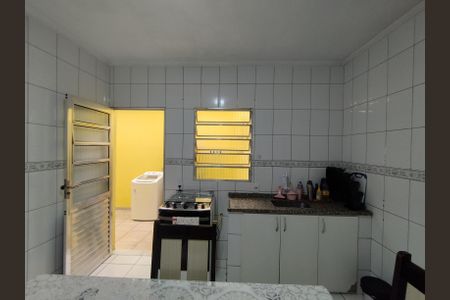 Casa à venda com 150m², 5 quartos e 2 vagas Casa à venda com 150m², 5 quartos e 2 vagasCasa 3 Cozinha