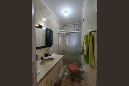 Casa à venda com 150m², 5 quartos e 2 vagas Casa à venda com 150m², 5 quartos e 2 vagasCasa 2 Banheiro