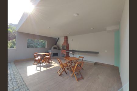 Apartamento para alugar com 42m², 2 quartos e 1 vaga Apartamento para alugar com 42m², 2 quartos e 1 vagaÁrea comum - Churrasqueira