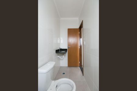 Apartamento à venda com 82m², 2 quartos e 1 vaga Apartamento à venda com 82m², 2 quartos e 1 vagaBanheiro da Suíte 1