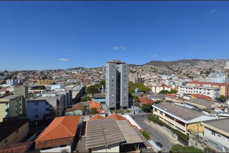 Apartamento à venda com 70m², 3 quartos e 2 vagas Apartamento à venda com 70m², 3 quartos e 2 vagasVista