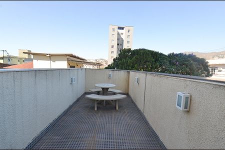 Apartamento à venda com 70m², 3 quartos e 2 vagas Apartamento à venda com 70m², 3 quartos e 2 vagasÁrea comum