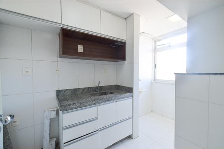 Apartamento à venda com 70m², 3 quartos e 2 vagas Apartamento à venda com 70m², 3 quartos e 2 vagasCozinha