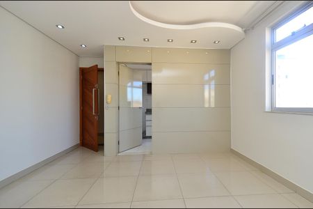 Apartamento à venda com 70m², 3 quartos e 2 vagas Apartamento à venda com 70m², 3 quartos e 2 vagasSala