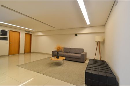 Apartamento à venda com 70m², 3 quartos e 2 vagas Apartamento à venda com 70m², 3 quartos e 2 vagasHall de entrada