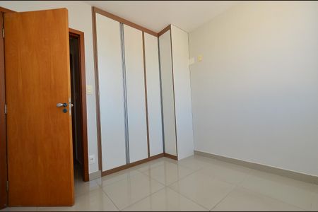Apartamento à venda com 70m², 3 quartos e 2 vagas Apartamento à venda com 70m², 3 quartos e 2 vagasQuarto 2