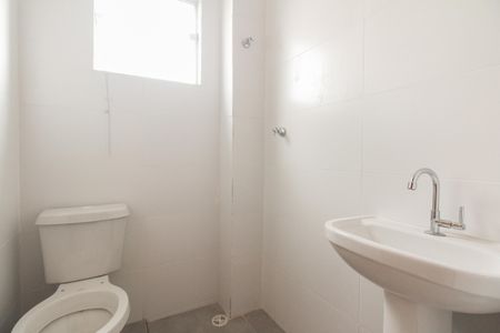 Apartamento à venda com 45m², 2 quartos e sem vaga Apartamento à venda com 45m², 2 quartos e sem vagaBanheiro
