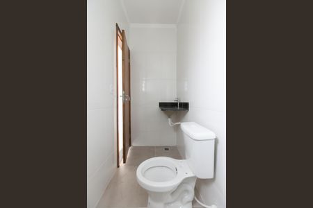 Apartamento à venda com 82m², 2 quartos e 1 vaga Apartamento à venda com 82m², 2 quartos e 1 vagaBanheiro da Suíte 2