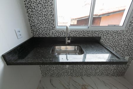 Apartamento à venda com 82m², 2 quartos e 1 vaga Apartamento à venda com 82m², 2 quartos e 1 vagaCozinha - Pia