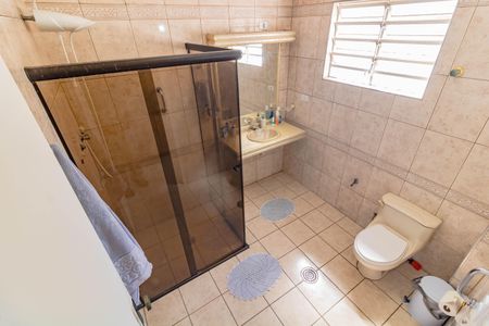 Casa à venda com 210m², 3 quartos e 1 vagaBanheiro