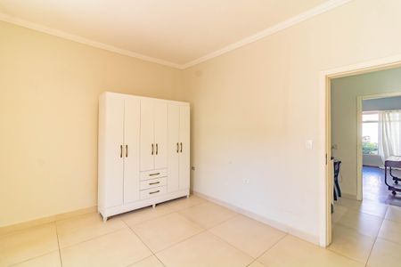 Casa à venda com 210m², 3 quartos e 1 vagaQuarto 1