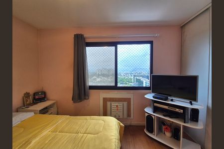 Apartamento à venda com 110m², 3 quartos e 1 vaga Apartamento à venda com 110m², 3 quartos e 1 vagaSuíte