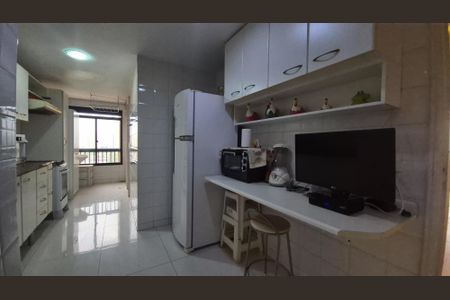 Apartamento à venda com 110m², 3 quartos e 1 vaga Apartamento à venda com 110m², 3 quartos e 1 vagaCozinha