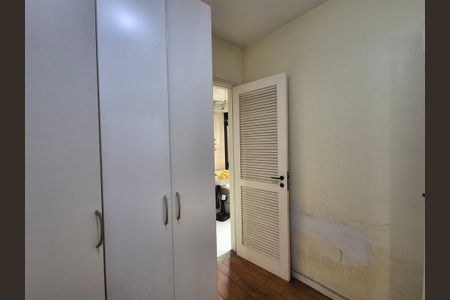 Apartamento à venda com 110m², 3 quartos e 1 vaga Apartamento à venda com 110m², 3 quartos e 1 vagaQuarto 2