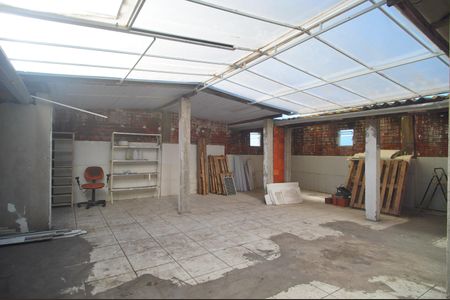 Casa à venda com 270m², 2 quartos e 2 vagasTerraço