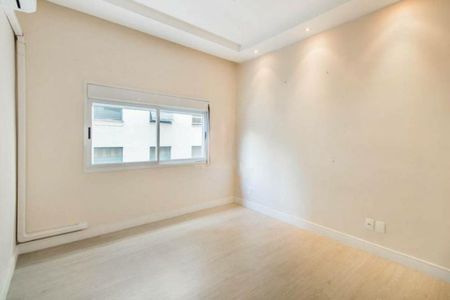 Apartamento à venda com 2 quartos, 130m² em Itaim Bibi, São Paulo