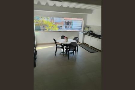 Casa à venda com 192m², 4 quartos e 1 vaga