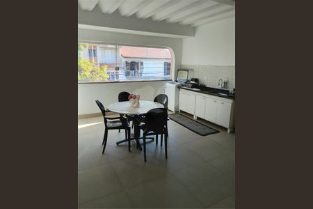 Casa à venda com 192m², 4 quartos e 1 vaga