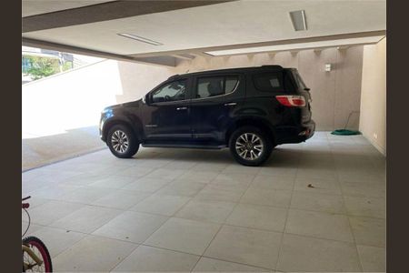 Casa à venda com 453m², 4 quartos e 4 vagas
