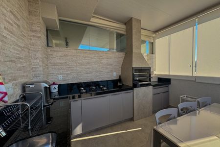 Apartamento à venda com 128m², 3 quartos e 2 vagasCobertura