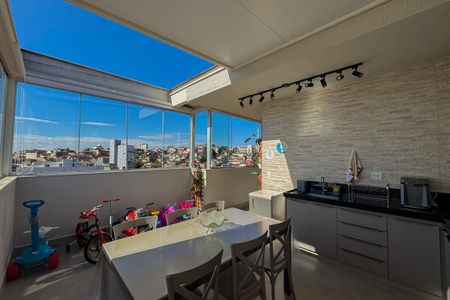 Apartamento à venda com 128m², 3 quartos e 2 vagasCobertura