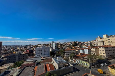 Apartamento à venda com 128m², 3 quartos e 2 vagasCobertura - Vista