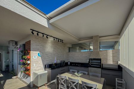 Apartamento à venda com 128m², 3 quartos e 2 vagasCobertura