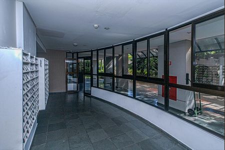 Apartamento à venda com 56m², 2 quartos e 1 vaga Apartamento à venda com 56m², 2 quartos e 1 vagaHall de Entrada