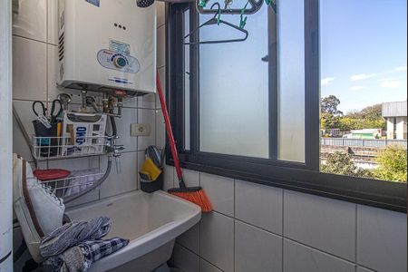 Apartamento à venda com 56m², 2 quartos e 1 vaga Apartamento à venda com 56m², 2 quartos e 1 vagaÁrea de Serviço