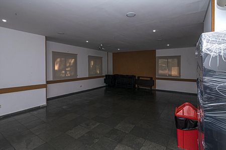 Apartamento à venda com 56m², 2 quartos e 1 vaga Apartamento à venda com 56m², 2 quartos e 1 vagaÁrea comum - Salão de festas