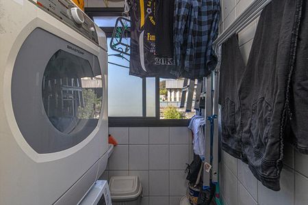 Apartamento à venda com 56m², 2 quartos e 1 vaga Apartamento à venda com 56m², 2 quartos e 1 vagaÁrea de Serviço