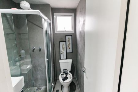 Apartamento para alugar com 66m², 2 quartos e 2 vagas Apartamento para alugar com 66m², 2 quartos e 2 vagasBanheiro da Suíte