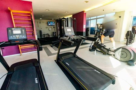 Apartamento para alugar com 66m², 2 quartos e 2 vagas Apartamento para alugar com 66m², 2 quartos e 2 vagasÁrea comum - Academia