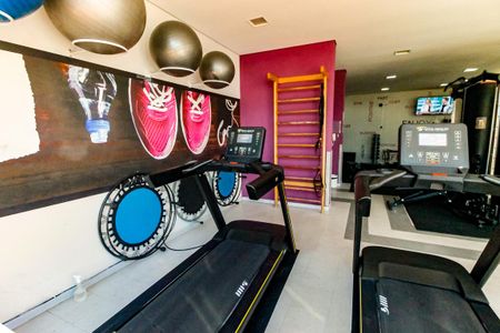 Apartamento para alugar com 66m², 2 quartos e 2 vagas Apartamento para alugar com 66m², 2 quartos e 2 vagasÁrea comum - Academia