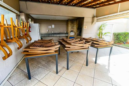 Apartamento para alugar com 66m², 2 quartos e 2 vagas Apartamento para alugar com 66m², 2 quartos e 2 vagasÁrea comum - Churrasqueira