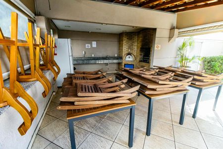 Apartamento para alugar com 66m², 2 quartos e 2 vagas Apartamento para alugar com 66m², 2 quartos e 2 vagasÁrea comum - Churrasqueira