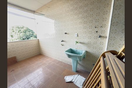 Apartamento à venda com 90m², 2 quartos e 1 vagaÁrea de Serviço