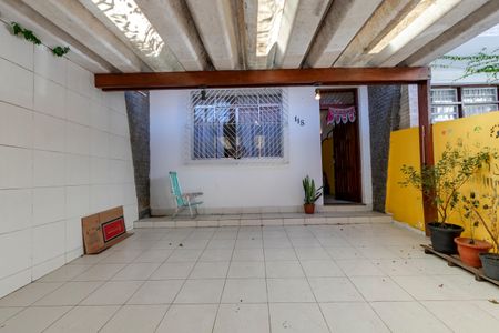 Casa à venda com 180m², 3 quartos e 2 vagas Casa à venda com 180m², 3 quartos e 2 vagasGaragem