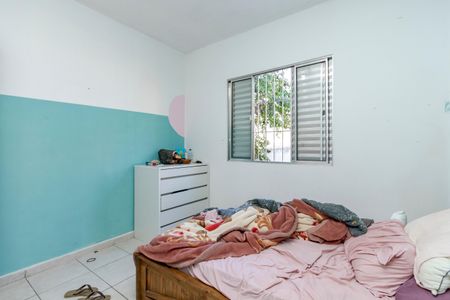 Casa à venda com 180m², 3 quartos e 2 vagas Casa à venda com 180m², 3 quartos e 2 vagasQuarto 2