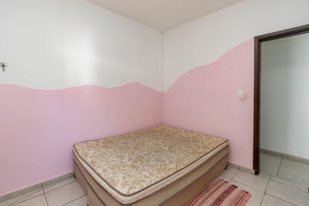 Casa à venda com 180m², 3 quartos e 2 vagas Casa à venda com 180m², 3 quartos e 2 vagasQuarto 3