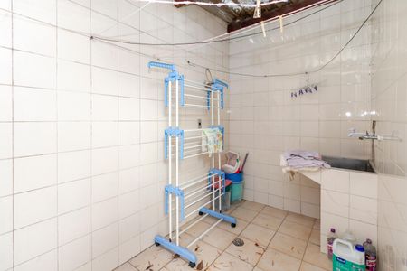 Casa à venda com 180m², 3 quartos e 2 vagas Casa à venda com 180m², 3 quartos e 2 vagasÁrea de Serviço