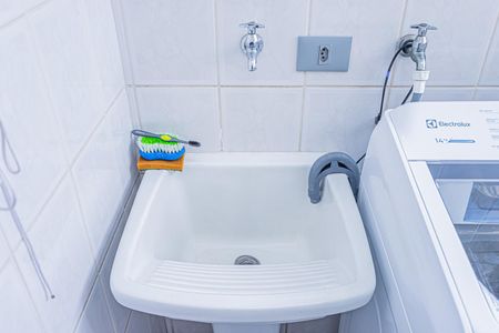 Apartamento à venda com 56m², 2 quartos e 1 vaga Apartamento à venda com 56m², 2 quartos e 1 vagaÁrea de Serviço