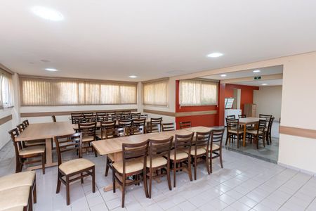 Apartamento à venda com 56m², 2 quartos e 1 vaga Apartamento à venda com 56m², 2 quartos e 1 vagaÁrea comum